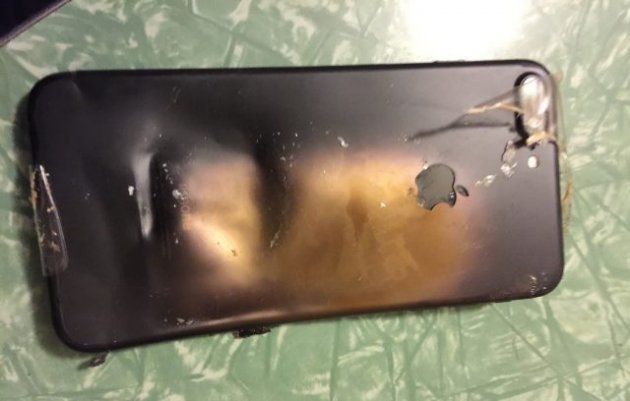 全澳第一宗iPhone 7爆炸案？ iPhone 7爆炸并导致车辆烧毁